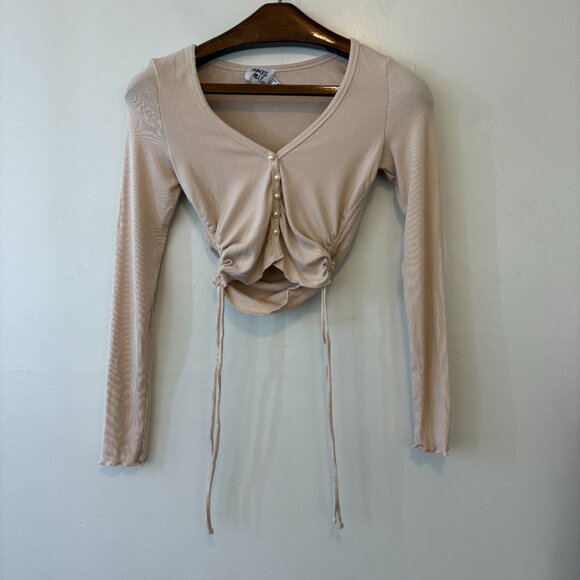 Princess Polly Beige Long Sleeve Ruched Side Button Shirt Womens Size 2 - Picture 5 of 9